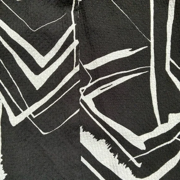 Chalet et Céci Stylish Black and White Wide Leg Pants, EUC, M - Picture 6 of 11